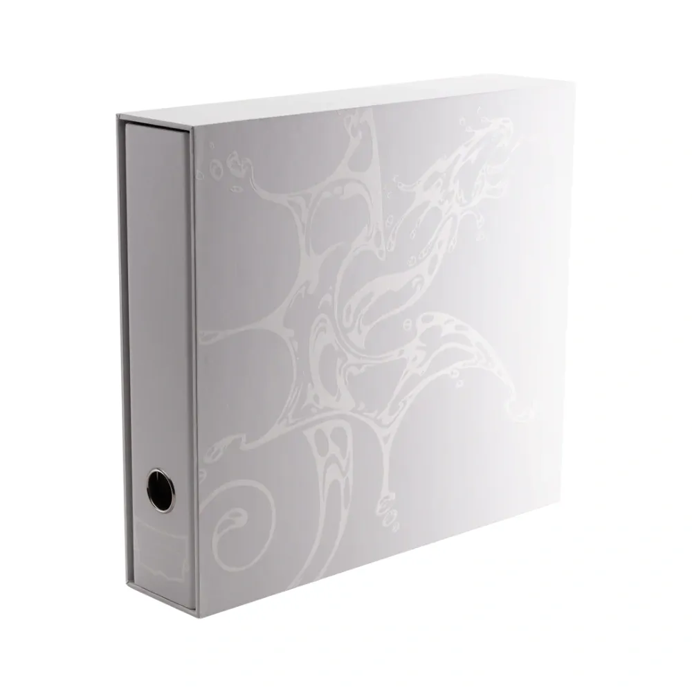 Dragon Shield Sanctuary Slipcase Binder (čtyřkroužkové, bílé)